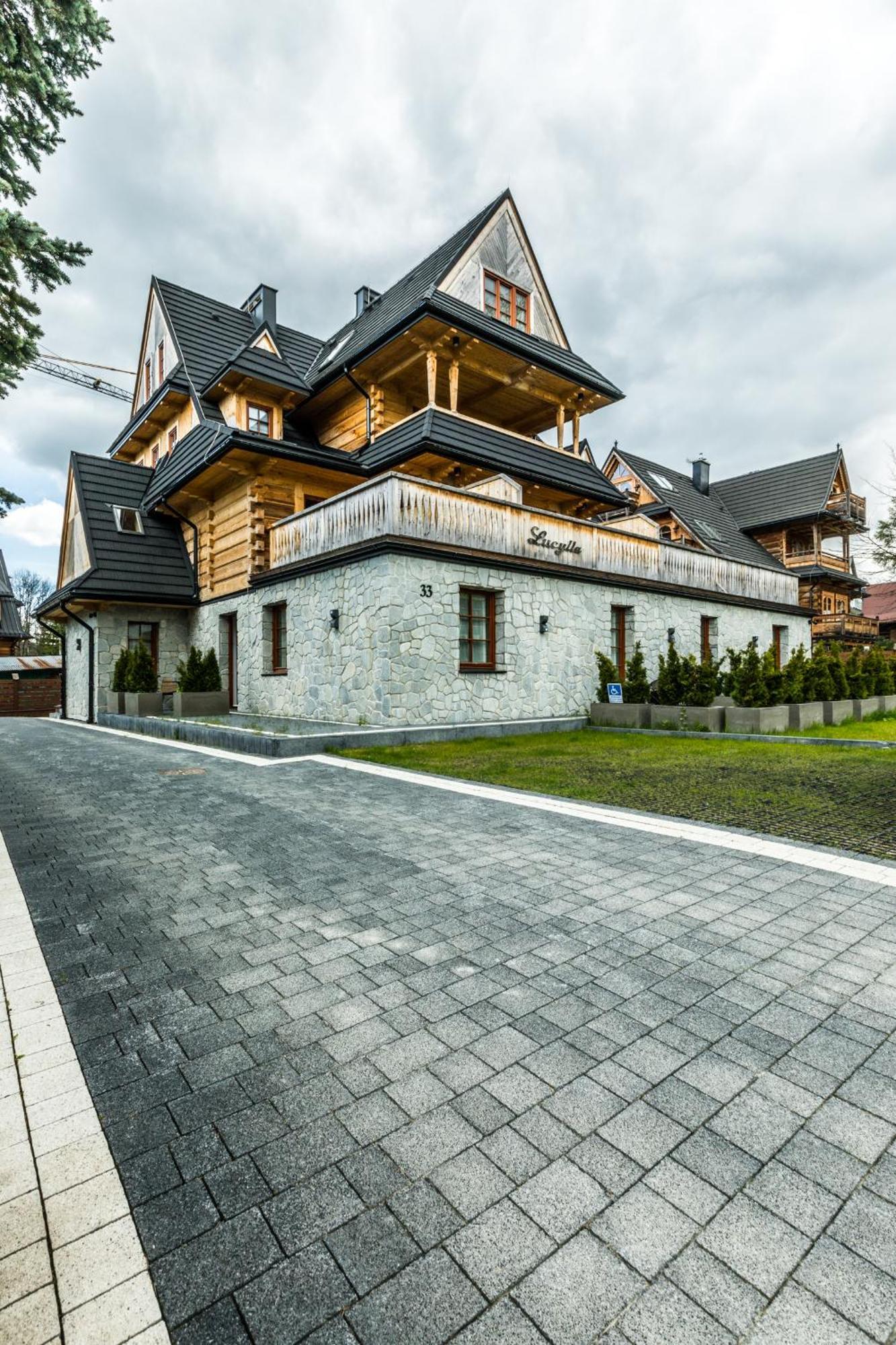 Aparthotel Lucylla Zakopane Esterno foto